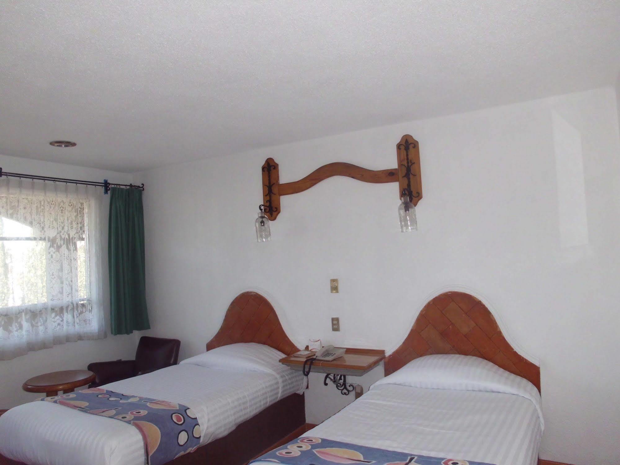 Hotel La Posada Apizaco Exteriör bild